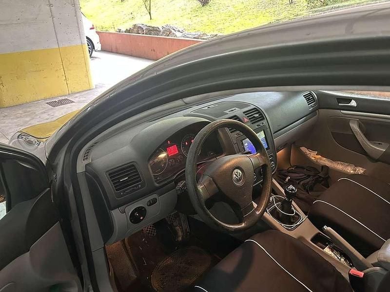 Usata VW Golf IV Comfortline 116 CV (85 kW) 2006 Berlina