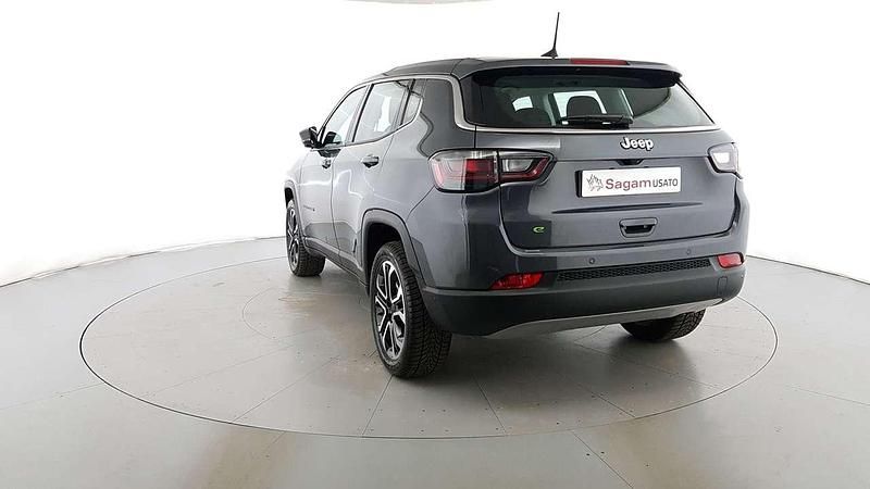 Usata Jeep Compass Altitude 131 CV (96 kW) 2024 Grigio delfino SUV