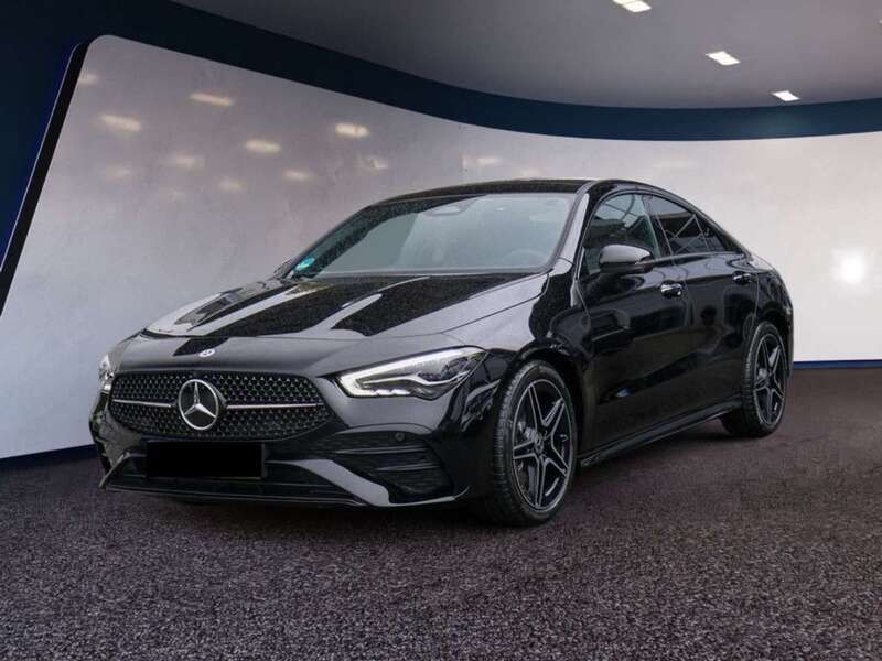 Nero Usata 2024 Mercedes CLA220 Premium Tre volumi | 41.300 € (Super prezzo) - Immagine 1/4