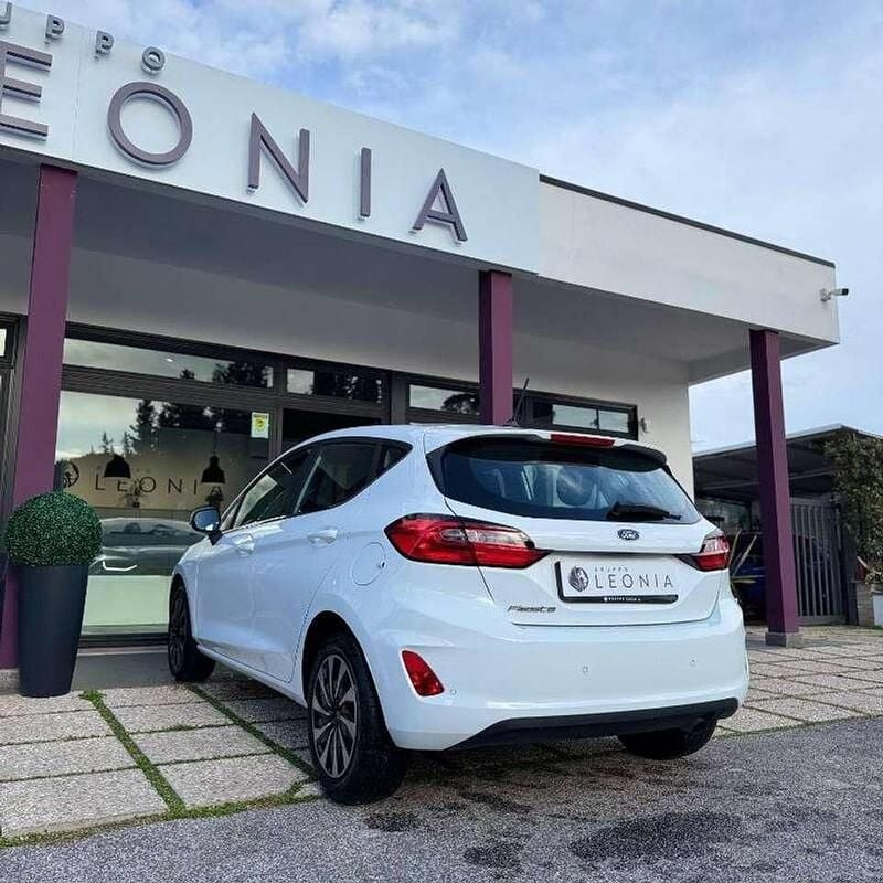 Usata Ford Fiesta Titanium 75 CV (55 kW) 2022 Bianco Utilitaria
