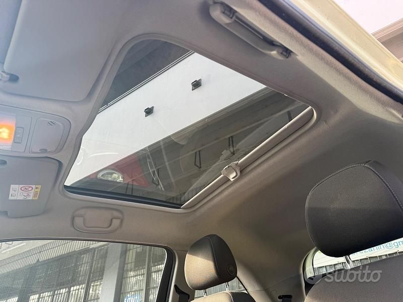 Usata Opel Adam 70 CV (51 kW) 2014 Utilitaria