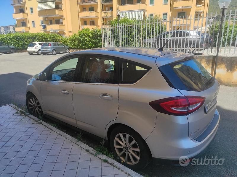 Begagnad Ford C-MAX 120 HK (88 kW) 2017 Grå Minibuss