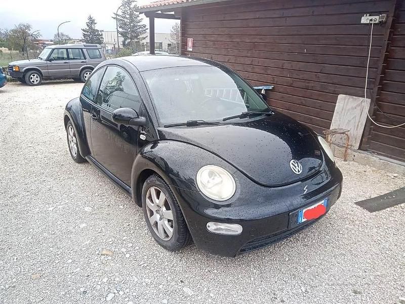 Usata VW New Beetle 101 CV (74 kW) 2002 Utilitaria