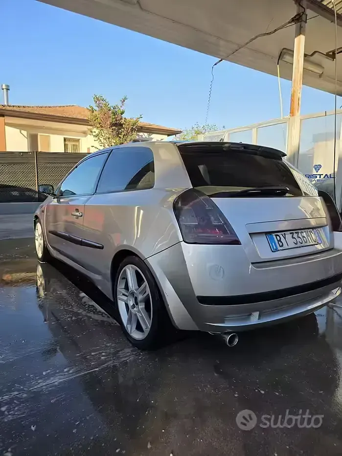 Usata Fiat Stilo 116 CV (85 kW) 2002 Grigio Berlina