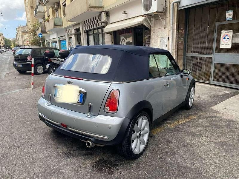 Usata Mini Cooper Cabriolet 116 CV (85 kW) 2006 Argento Cabrio