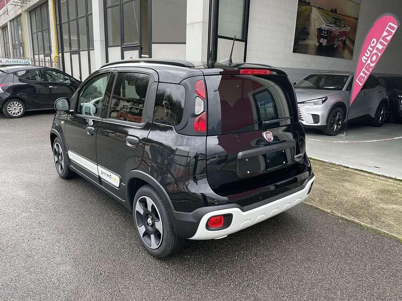 Nuova Fiat Panda Cross Cross 65 CV (47 kW) 2026 Nero Utilitaria