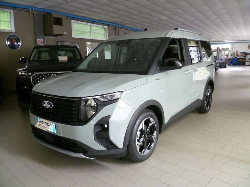 Usata Ford Tourneo Courier Active 125 CV (91 kW) 2024 Grigio Monovolume