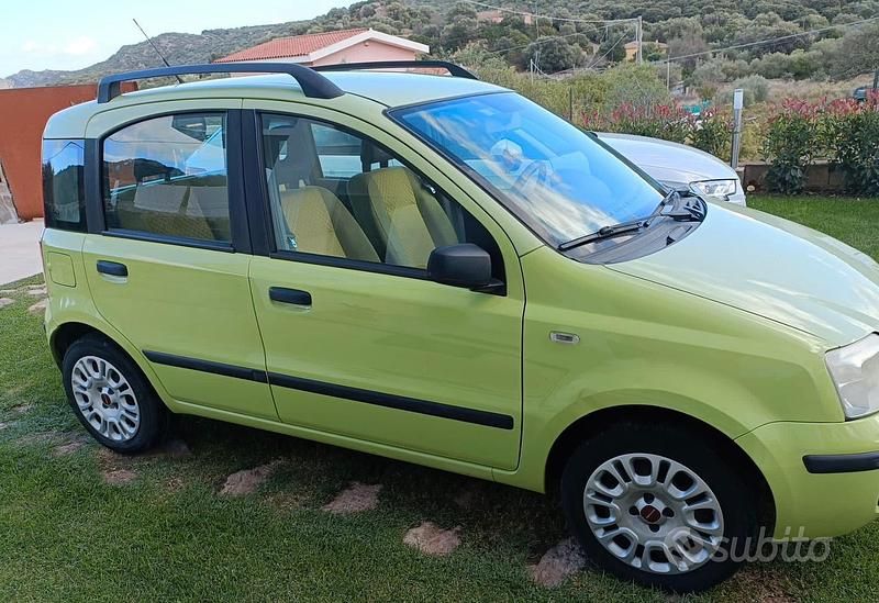 Usata Fiat Panda 60 CV (44 kW) 2006 Utilitaria