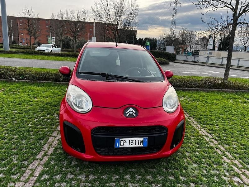 Usata Citroën C1 68 CV (50 kW) 2013 Rosso Utilitaria