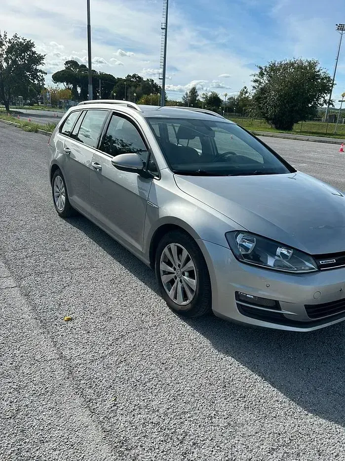 Usata VW Golf VII Executive 110 CV (80 kW) 2016 Grigio Station wagon