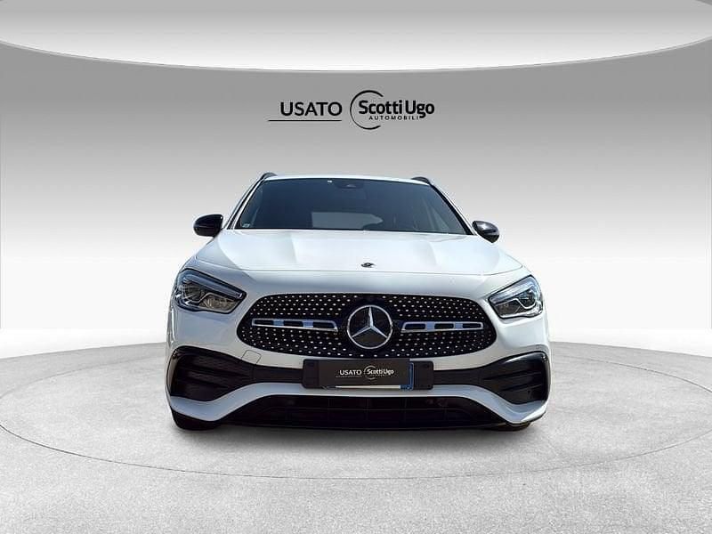 Usata Mercedes GLA200 Premium 150 CV (110 kW) 2023 *** SUV