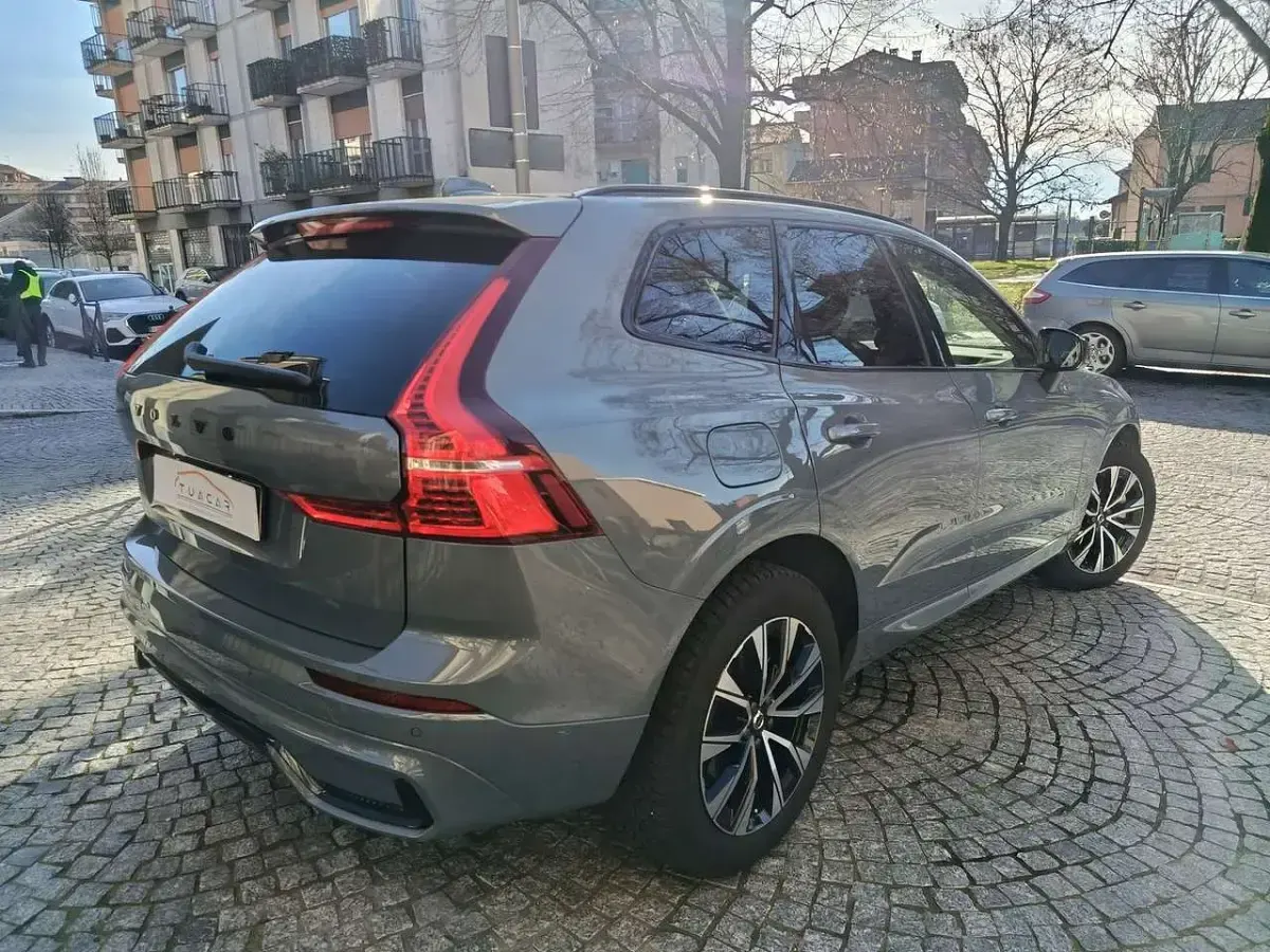 Occasion Volvo XC60 Plus 197 PK (144 kW) 2024 Grijs SUV