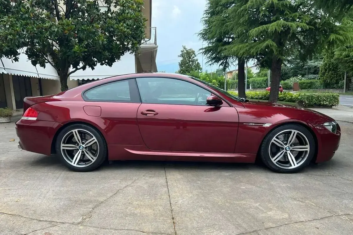 Usata BMW M6 507 CV (372 kW) 2006 Indianapolisrot metallic Cabrio