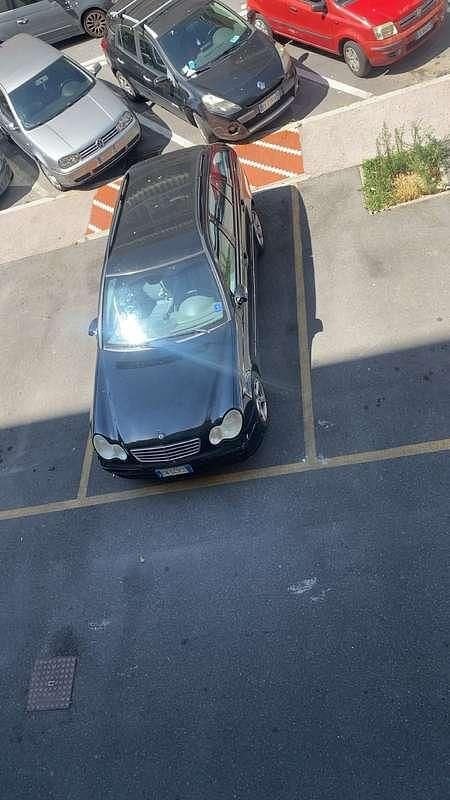 Usata Mercedes C220 150 CV (110 kW) 2005 Station wagon