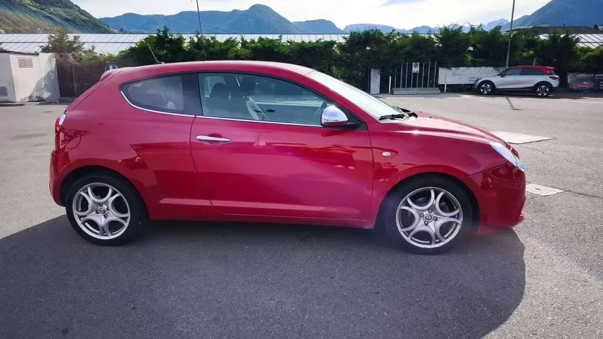 Usata Alfa Romeo MiTo Distinctive 135 CV (99 kW) 2011 Rosso Utilitaria