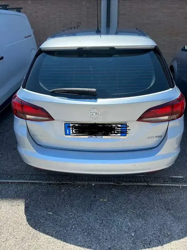 Usata Opel Astra S 106 CV (77 kW) 2018 Blu/azzurro Berlina