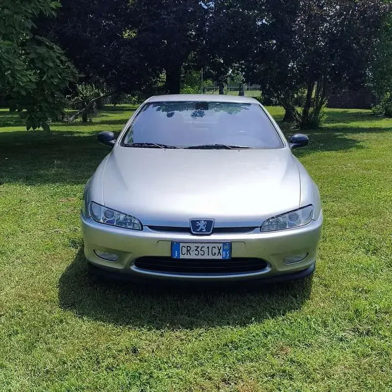 Usata Peugeot 406 Coupe 133 CV (97 kW) 2004 Grigio Coupé