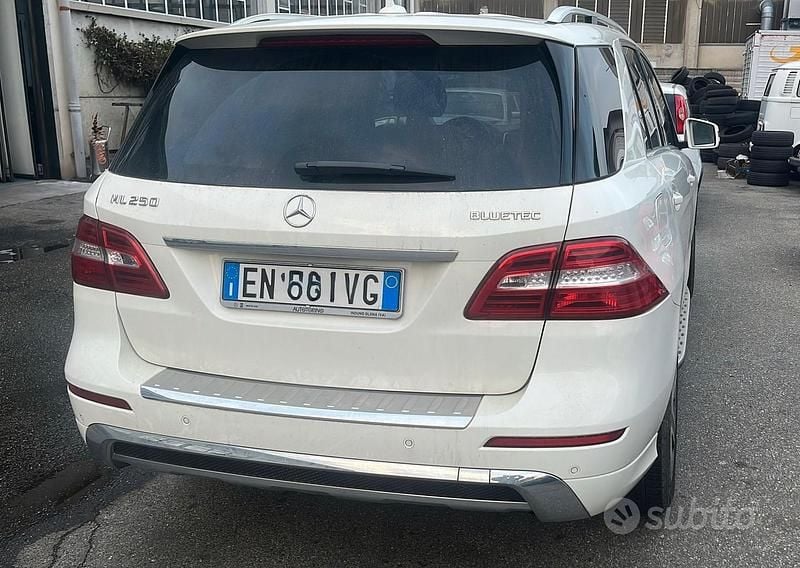 Usata Mercedes ML250 Premium 2012 Bianco SUV