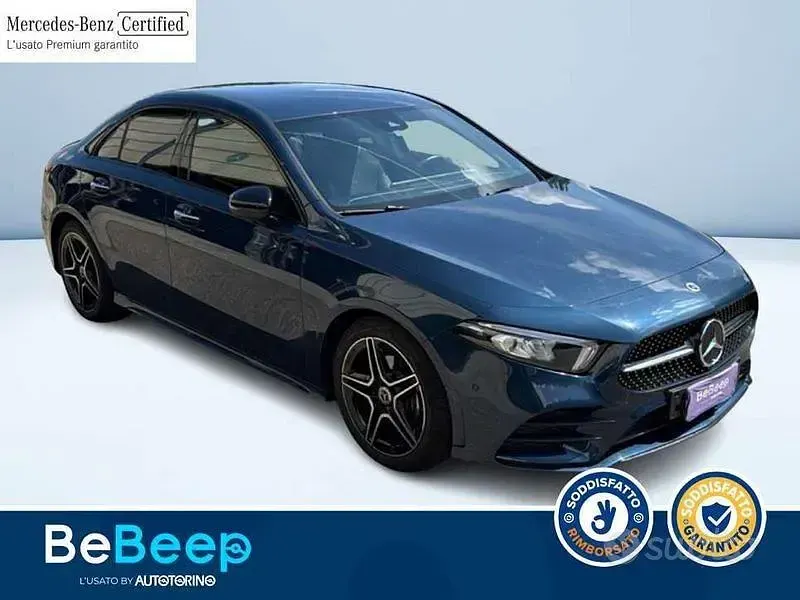 Usata Mercedes A180 Premium 136 CV (100 kW) 2022 Bluazzurro Berlina