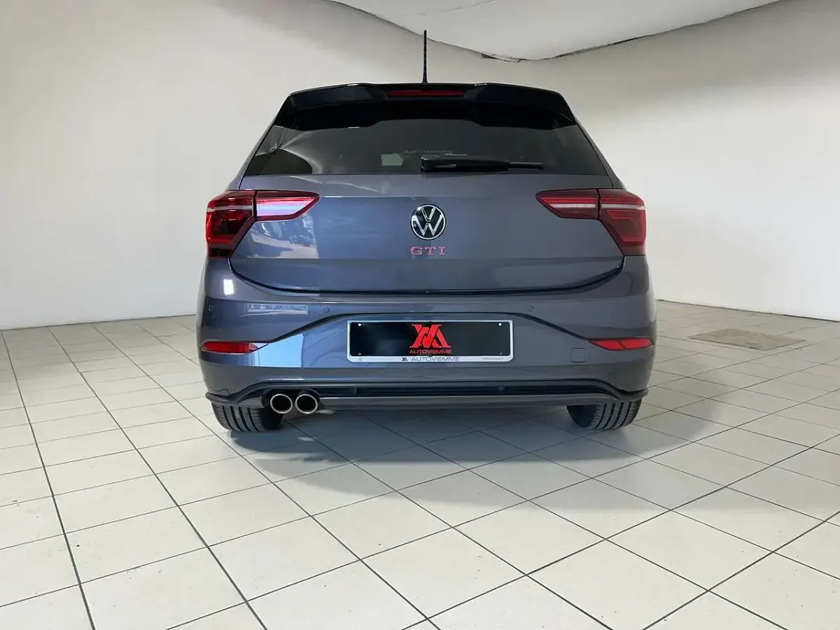 Usata VW Polo GTI 207 CV (152 kW) 2024 Grigio Utilitaria