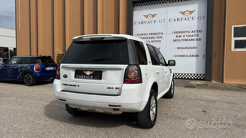 Usata Land Rover Freelander 2 HSE 150 CV (110 kW) 2013 Bianco SUV
