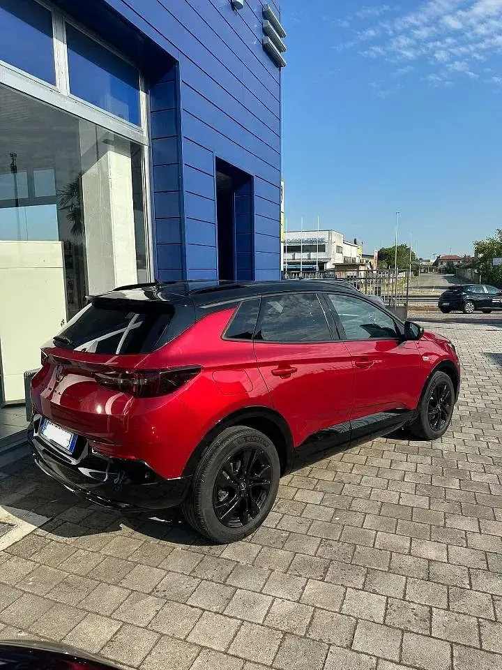 Usata Opel Grandland X 131 CV (96 kW) 2022 Rosso SUV