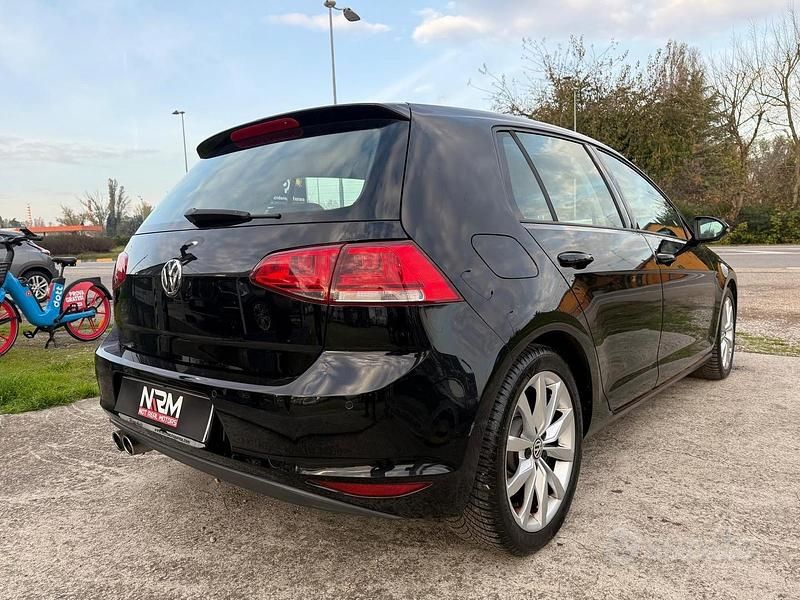 Usata VW Golf VII Highline 123 CV (90 kW) 2013 Nero Berlina