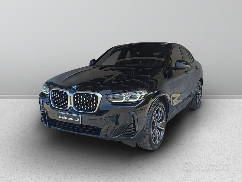 Nero Usata 2023 BMW X4 Comfort Edition SUV | 45.500 € (Buon prezzo) - Immagine 1/4
