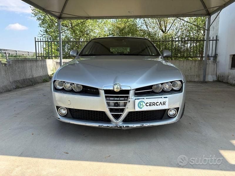Usata Alfa Romeo 159 150 CV (110 kW) 2009 Grigio Station wagon