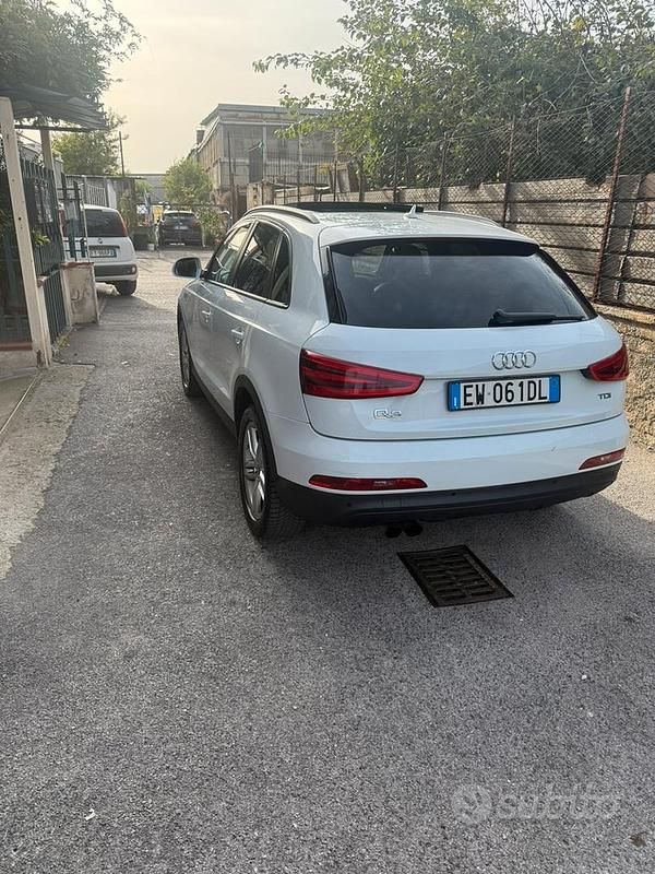 Usata Audi Q3 Advanced Plus 140 CV (102 kW) 2012 Bianco SUV