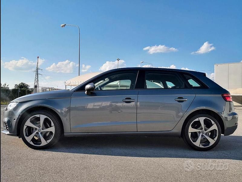 Usata Audi A3 150 CV (110 kW) 2017 Grigio Berlina