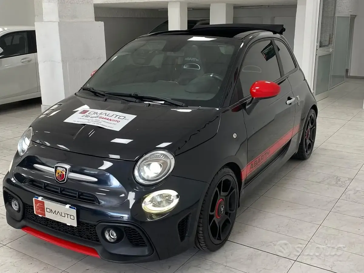 Usata Abarth 595C Pista 160 CV (117 kW) 2019 Nero Cabrio