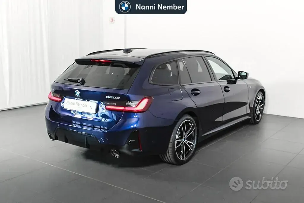 Usata BMW 320e M Sport 190 CV (139 kW) 2024 Blu Station wagon