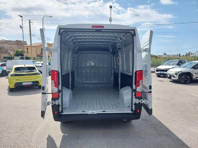 Occasion Opel Movano S 140 ch (102 kW) 2024 Blanc Van