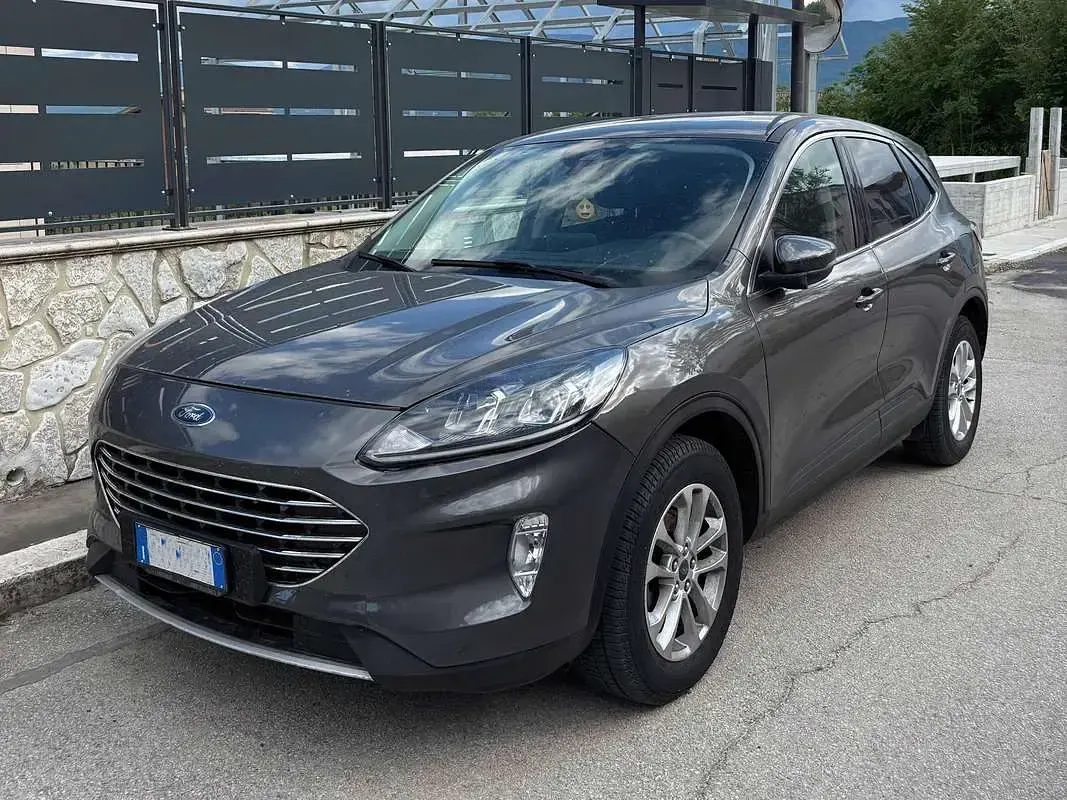 Usata Ford Kuga Titanium X 150 CV (110 kW) 2020 Grigio SUV