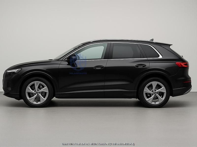Usata Audi Q6 e-tron Ambiente 185 kW (252 CV) 2025 Nero SUV
