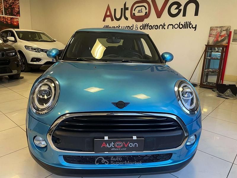 Occasion Mini ONE 102 ch (75 kW) 2018 Bleue Citadine
