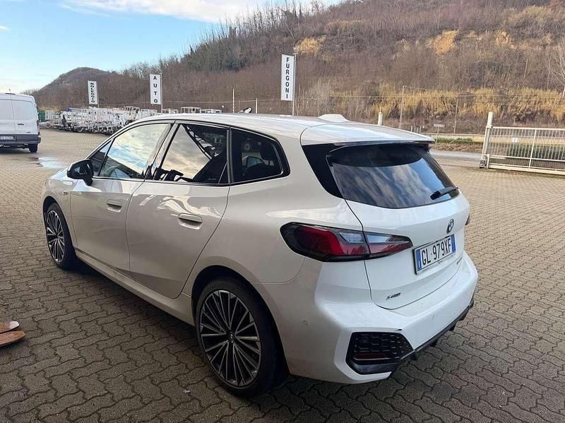 Usata BMW 225 Active Tourer M Sport 136 CV (100 kW) 2022 Bianco Monovolume