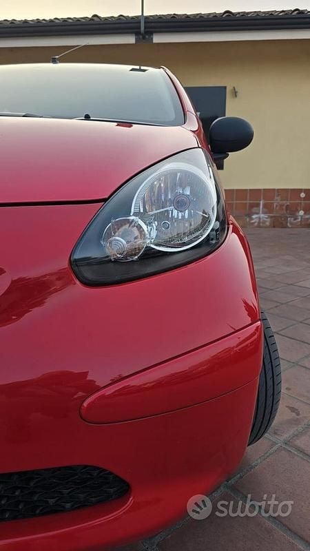 Usata Toyota Aygo 68 CV (50 kW) 2009 Rosso Utilitaria