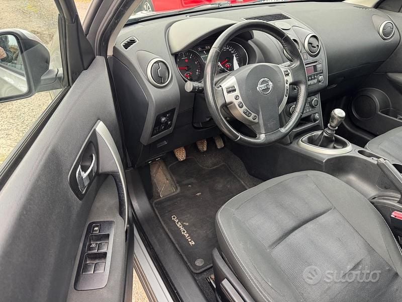 Usata Nissan Qashqai +2 Tekna 110 CV (80 kW) 2012 Grigio SUV