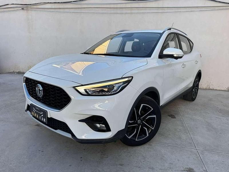 Bianco Usata 2022 MG ZS Luxury Tre volumi | 11.490 € (Buon prezzo) - Immagine 1/4