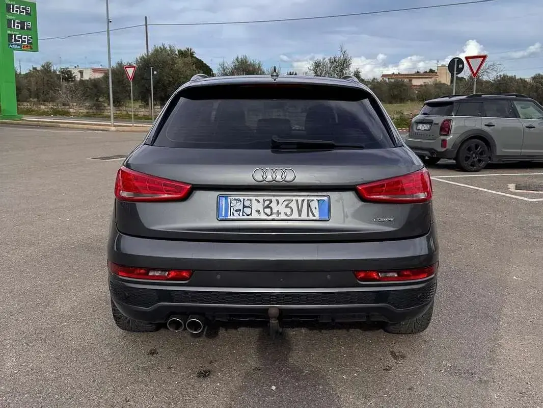 Usata Audi Q3 Sport 184 CV (135 kW) 2015 Grigio SUV