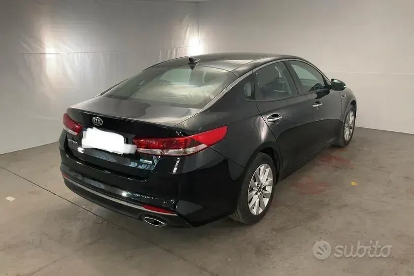 Usata Kia Optima 141 CV (103 kW) 2018 Nero Berlina
