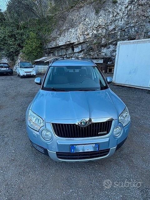 Usata Skoda Yeti 2010 Grigio SUV