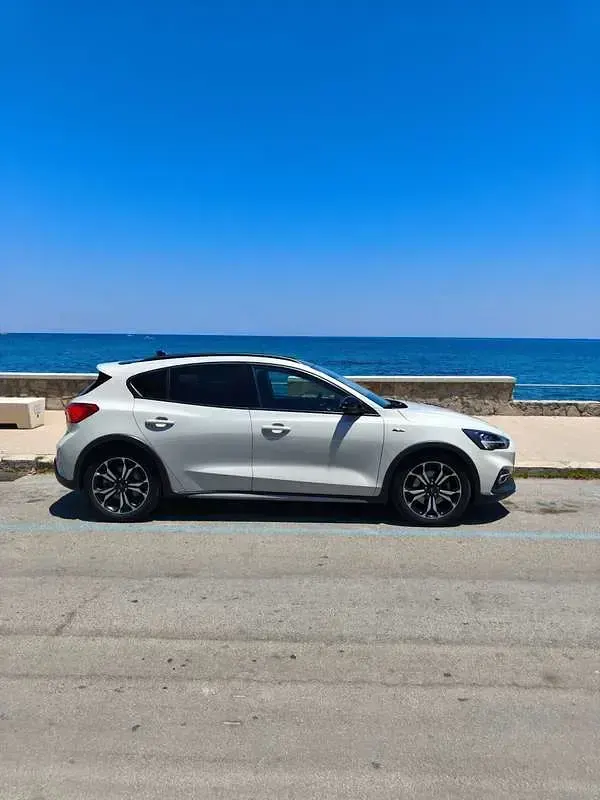 Usata Ford Focus Business Edition 120 CV (88 kW) 2019 Bianco Berlina