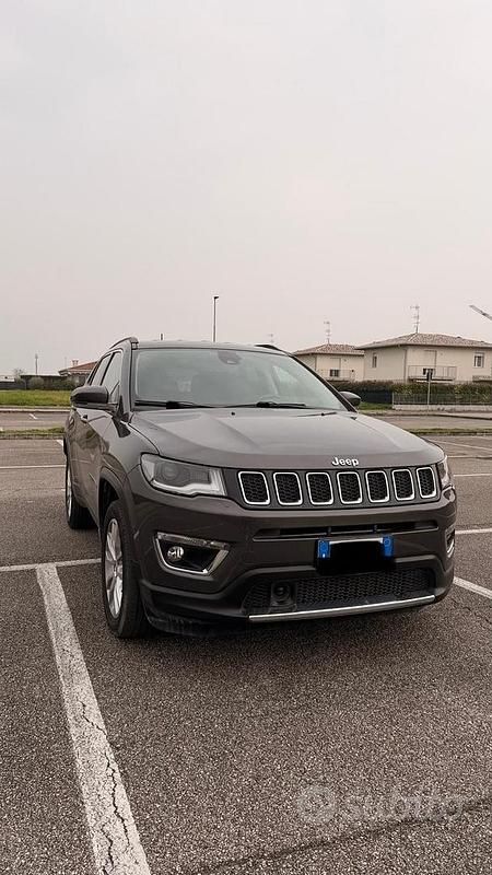 Usata Jeep Compass Limited 130 CV (95 kW) 2021 Grigio SUV