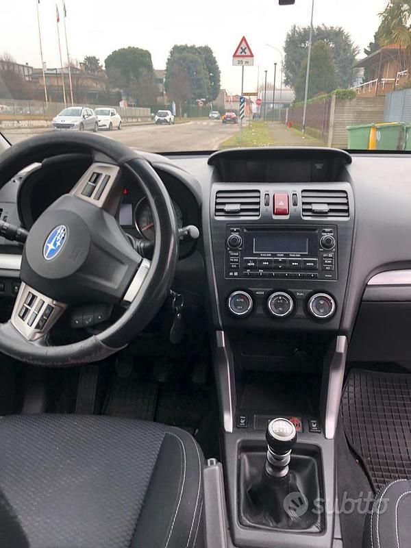 Usata Subaru Forester 147 CV (108 kW) 2013 Bianco SUV