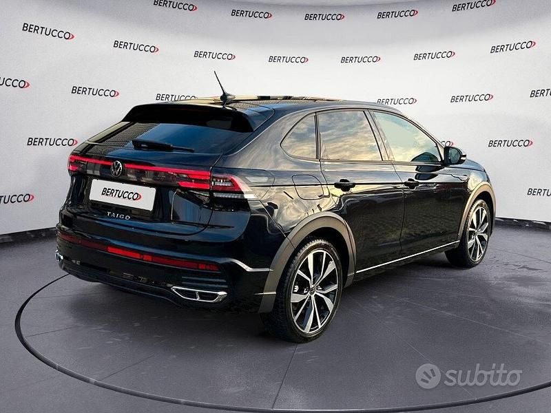 Usata VW Taigo R-line 110 CV (80 kW) 2022 Nero SUV
