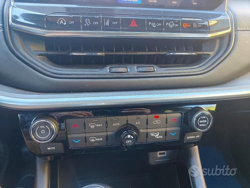 Usata Jeep Compass 130 CV (95 kW) 2024 Blu SUV