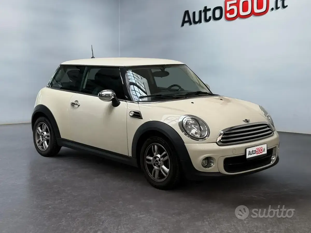 Usata Mini ONE 75 CV (55 kW) 2011 Other Utilitaria